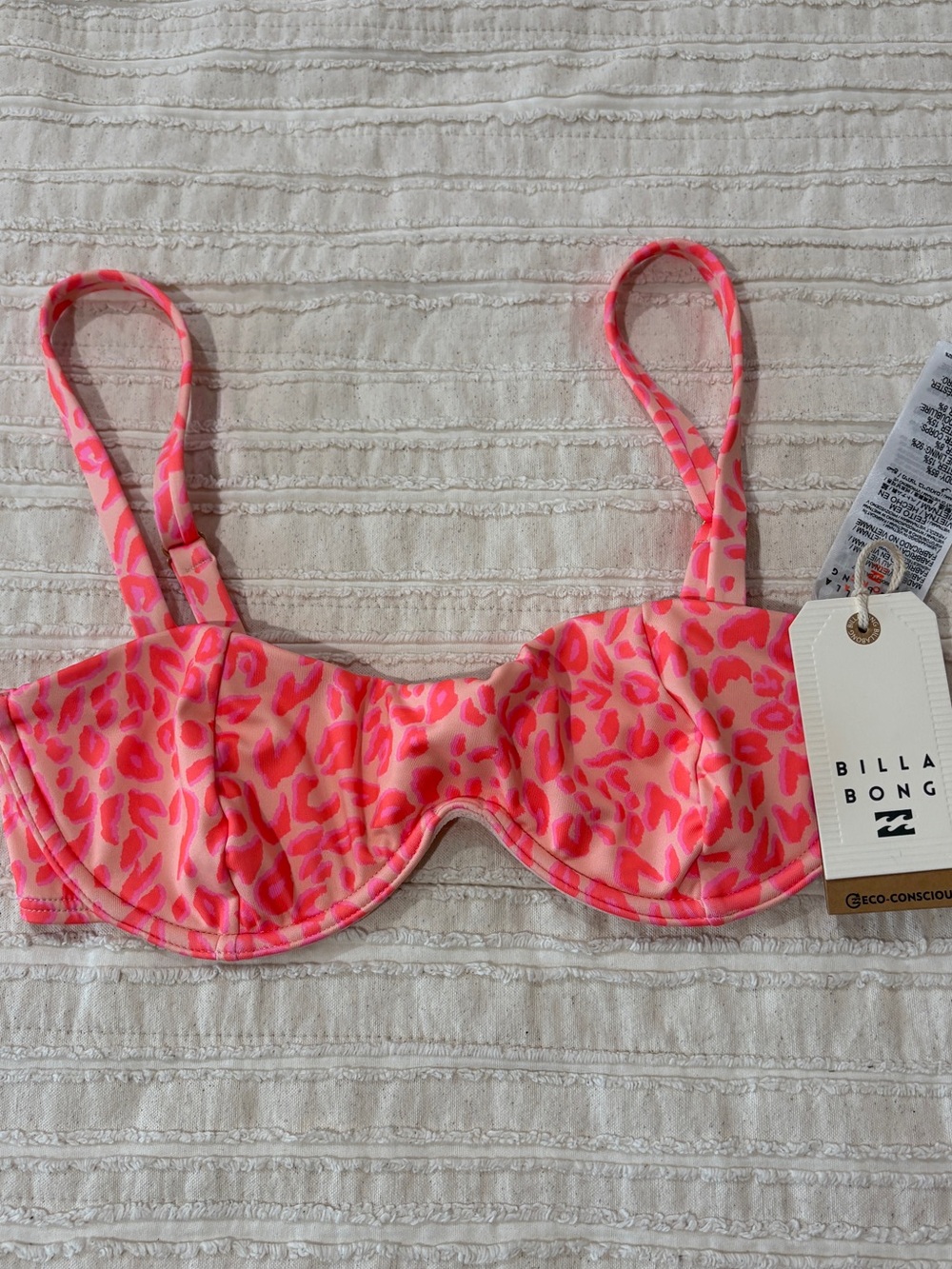 NWT Billabong Pink Leopard Underwire Bikini Top